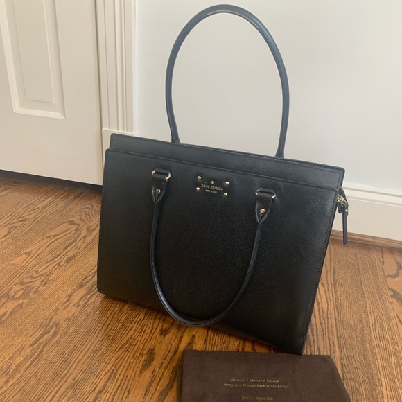 kate spade Handbags - Authentic Kate Spade computer bag